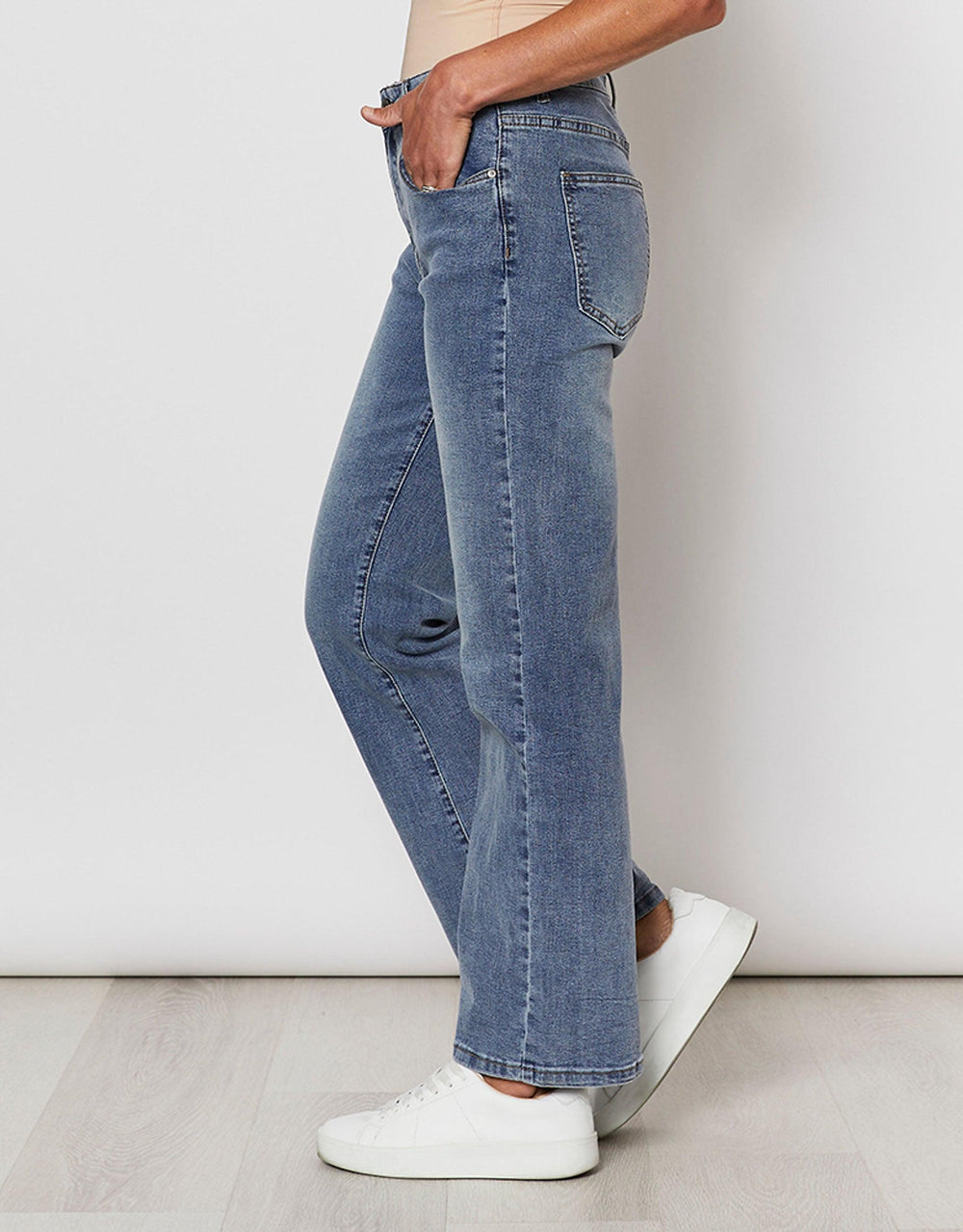 Vicki Mom Jean - Denim - White & Co Living